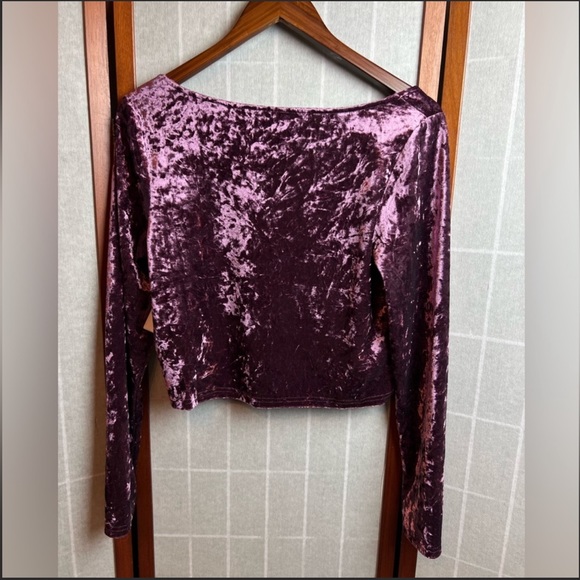 Abound crop top scoop neck women's size a purple long sleeve - Picture 3 of 4